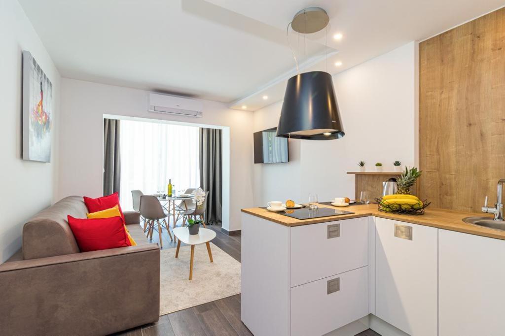N&G New Apartment Stoja Beach Pula Luaran gambar